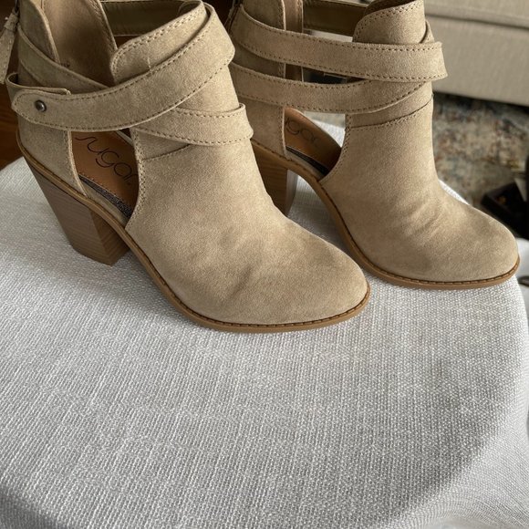 NWOT Sugar Lori booties, size 7.5 - Picture 2 of 8
